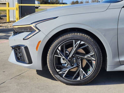 2026 Kia K5