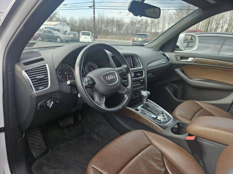 2015 Audi Q5 2.0T quattro Premium