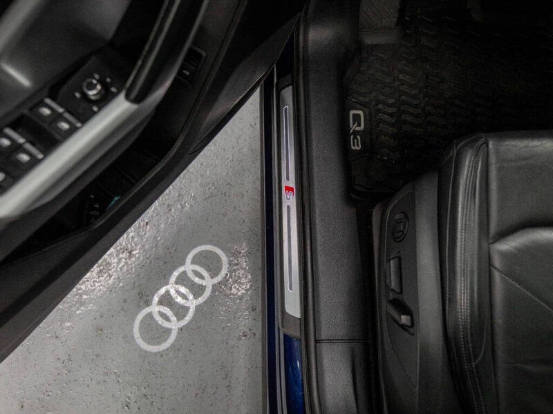 2021 Audi Q3 quattro S line Premium 45 TFSI