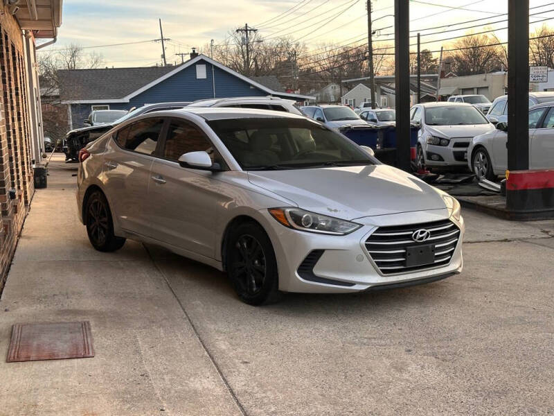 2018 Hyundai Elantra
