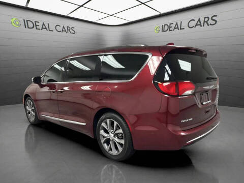 2017 Chrysler Pacifica Limited