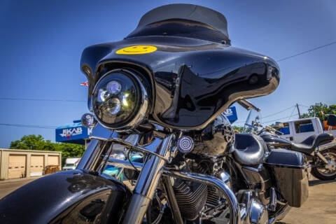 2011 Harley-Davidson FLHXI