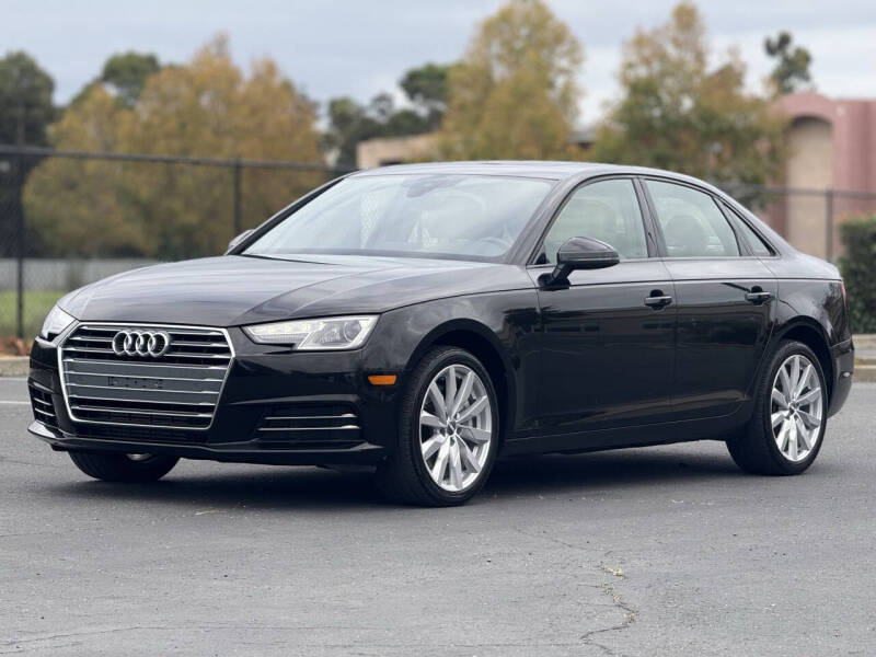 2017 Audi A4 Premium's photo