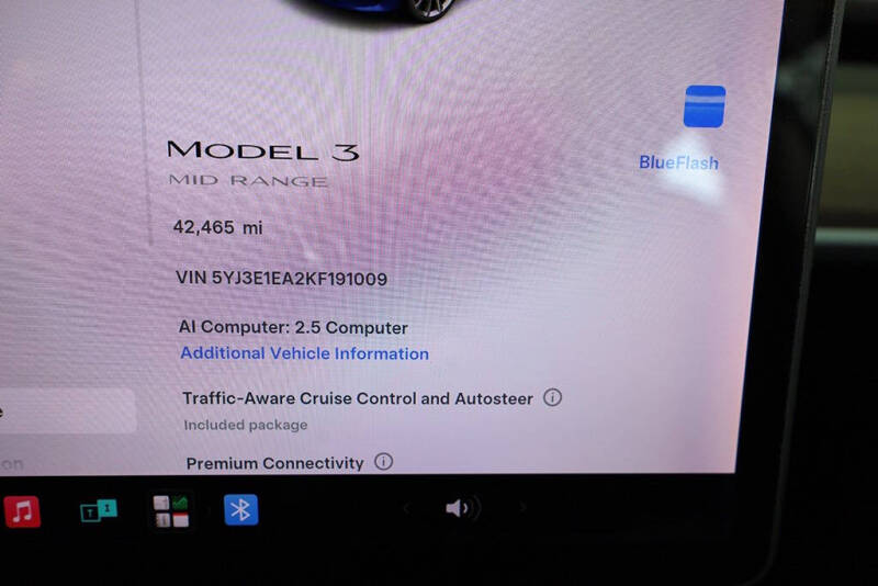 2019 Tesla Model 3 Standard Range Plus