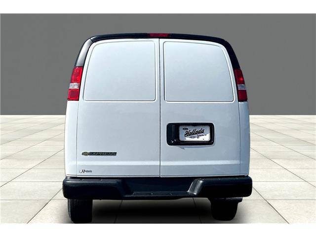 2026 Chevrolet Express 2500