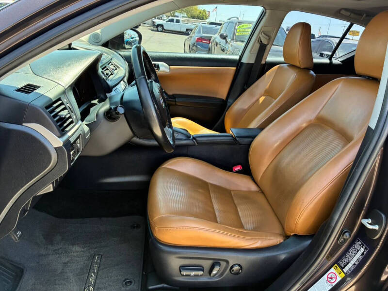 2013 Lexus CT 200h