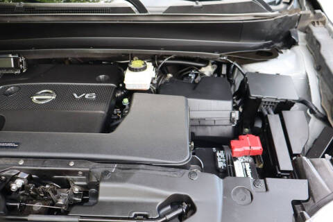 2016 Nissan Pathfinder Platinum