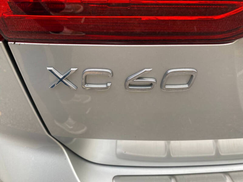 2018 Volvo XC60 T5 Momentum