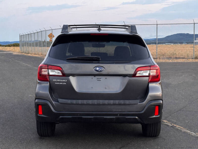 2018 Subaru Outback 2.5i Limited