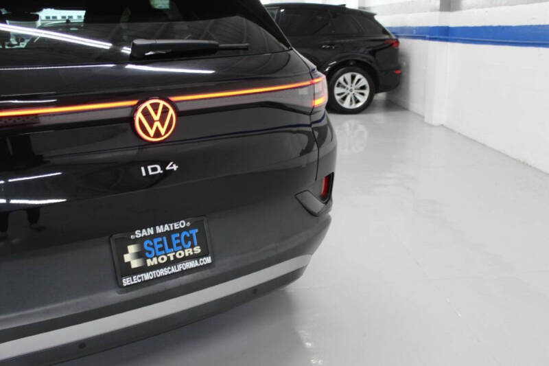 2023 Volkswagen ID.4 Pro S Plus