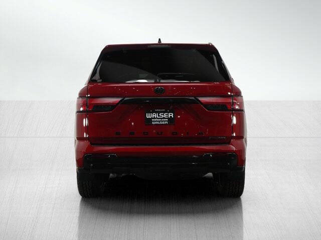 2025 Toyota Sequoia Platinum