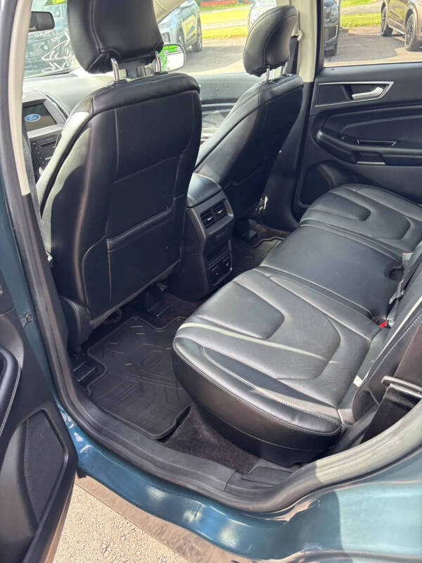 2016 Ford Edge Titanium