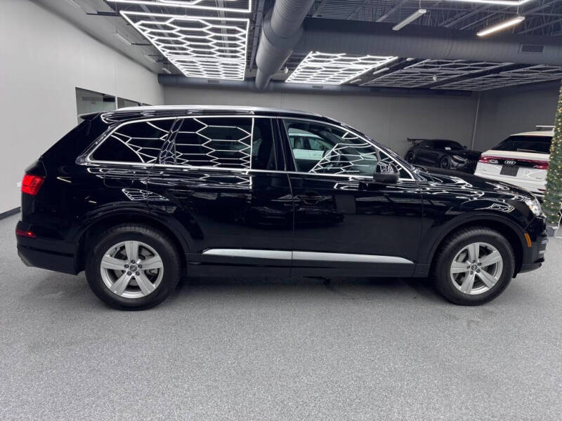 2017 Audi Q7 2.0T quattro Premium