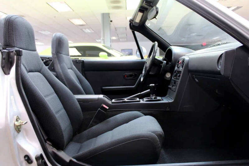 1991 Mazda MX-5 Miata