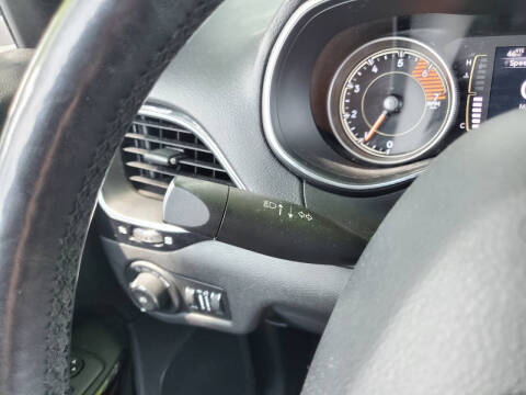2020 Jeep Cherokee Altitude
