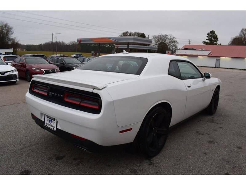 2016 Dodge Challenger R/T Plus