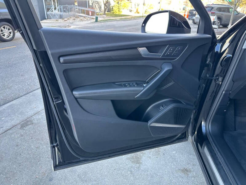 2020 Audi Q5 quattro Premium Plus 45 TFSI