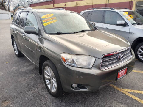 2009 Toyota Highlander Hybrid for sale at KENNEDY AUTO CENTER in Bradley IL