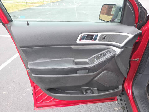 2011 Ford Explorer XLT