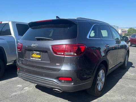 2019 Kia Sorento LX