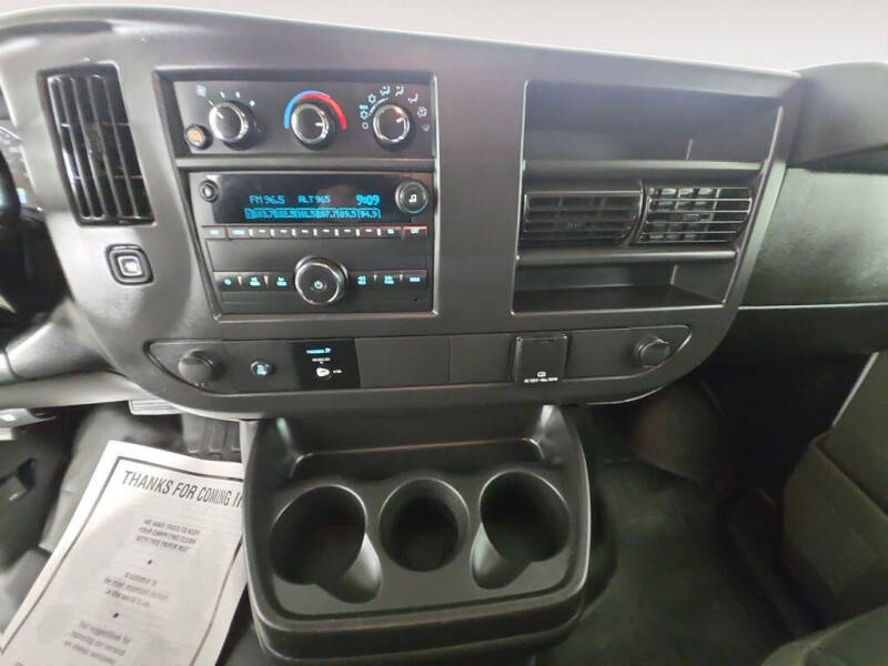 2024 GMC Savana 2500