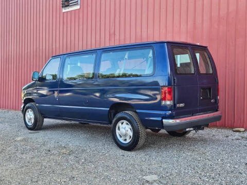 2003 Ford E-Series E-350 SD XLT