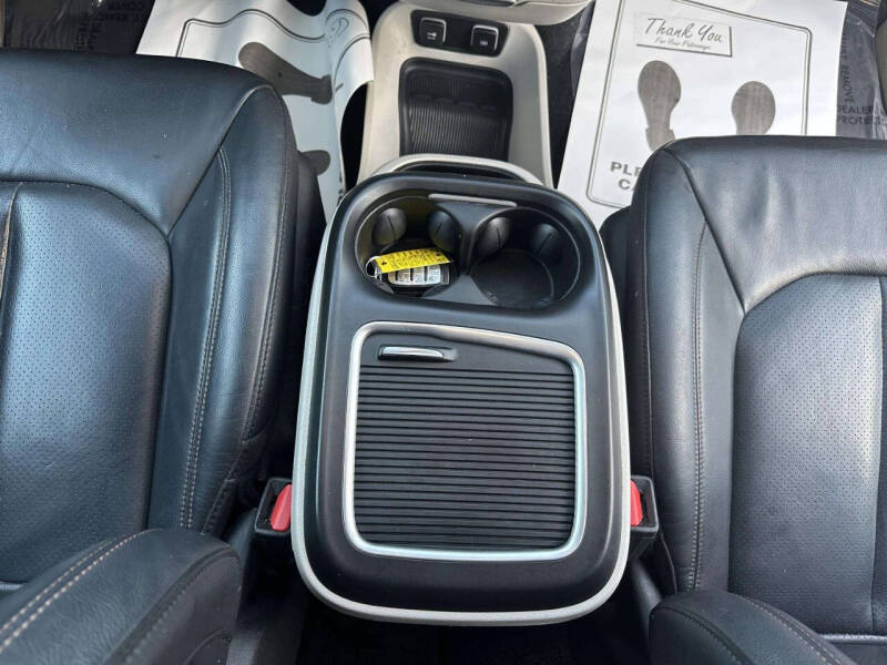 2020 Chrysler Pacifica Touring L Plus