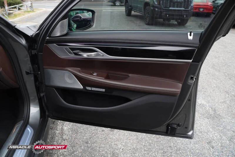 2017 BMW 7 Series ALPINA B7 xDrive