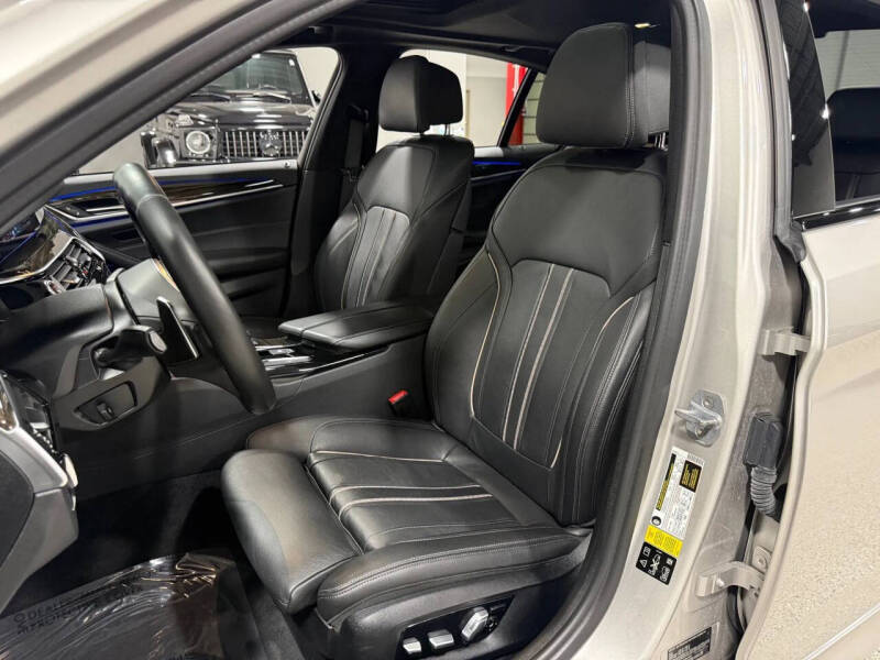 2018 BMW 5 Series 540i xDrive