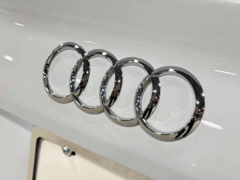 2017 Audi A4 2.0T quattro Premium Plus