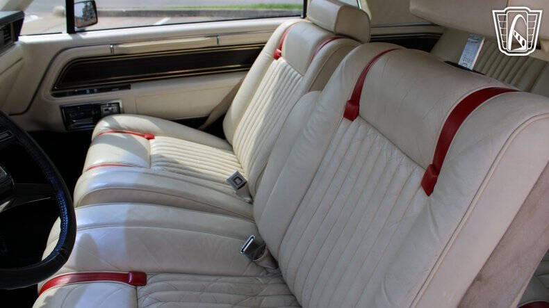 1982 Lincoln Mark VI