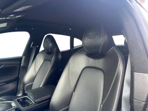 2021 Aston Martin DBX