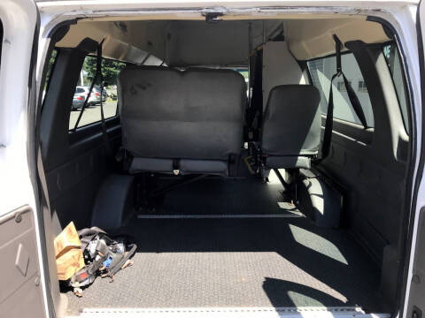 2013 Ford E-Series E-250