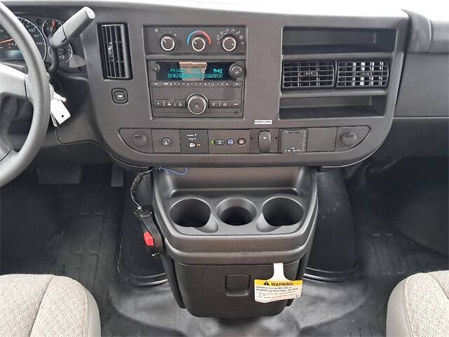 2024 Chevrolet Express 3500