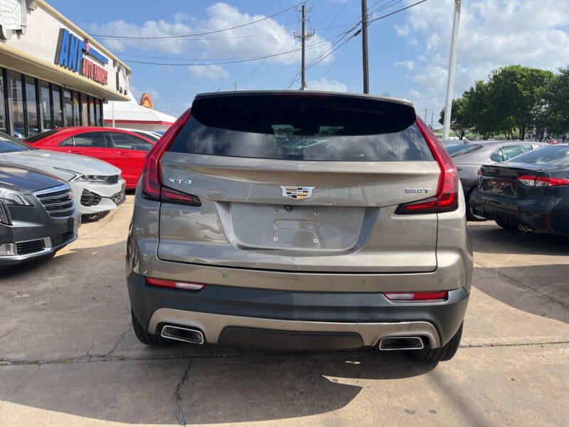 2020 Cadillac XT4 Premium Luxury