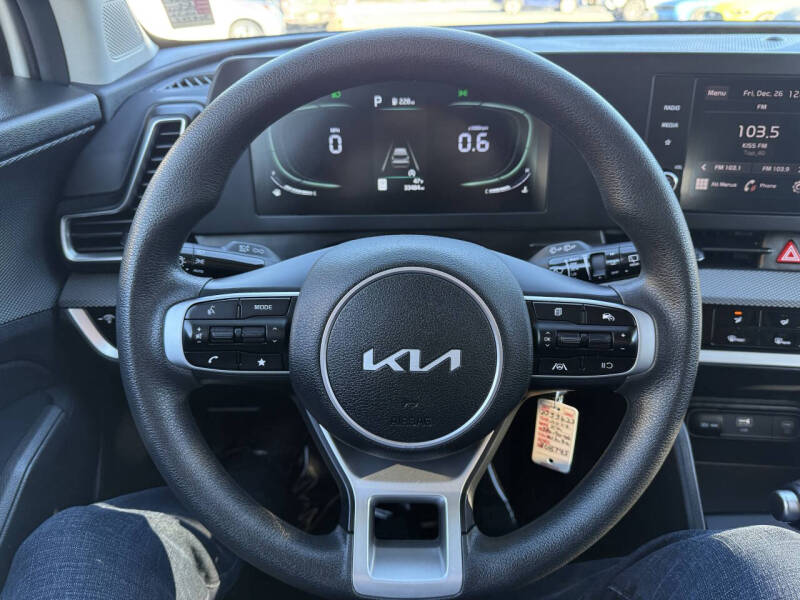 2024 Kia Sportage LX