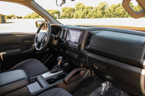 2022 Nissan Frontier S