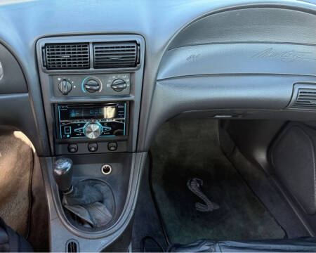 2001 Ford Mustang SVT Cobra