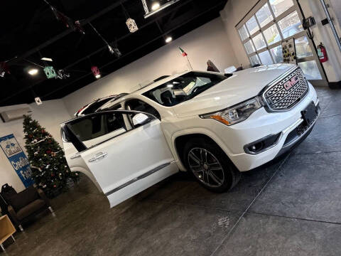 2018 GMC Acadia Denali