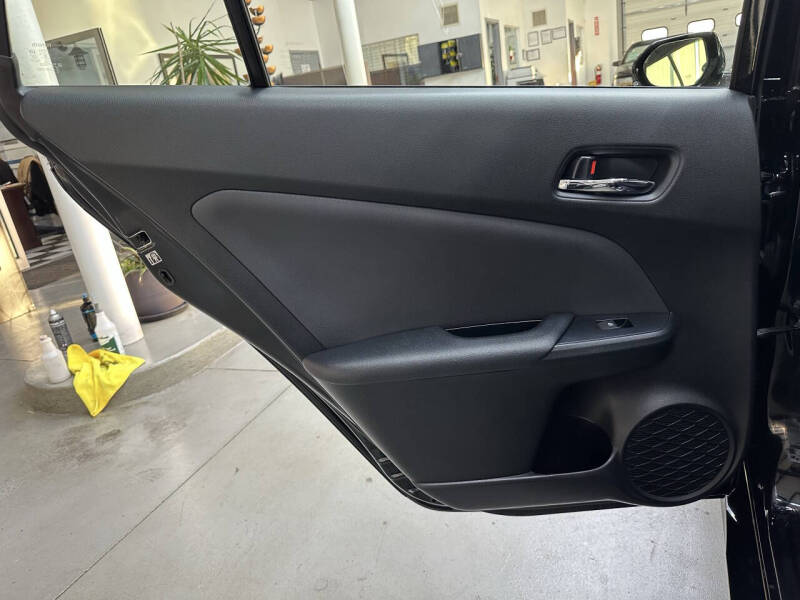 2016 Toyota Prius Four