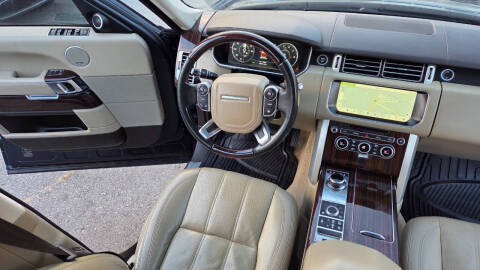 2017 Land Rover Range Rover HSE