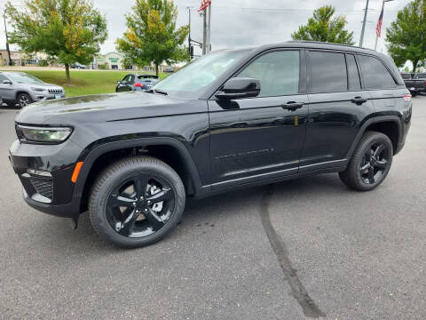 2024 Jeep Grand Cherokee for sale at Victoria Auto Sales - Waconia Dodge in Waconia MN