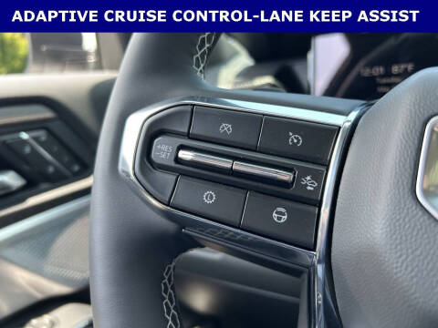 2025 GMC Acadia Denali