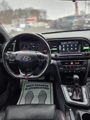 2018 Hyundai Elantra Sport