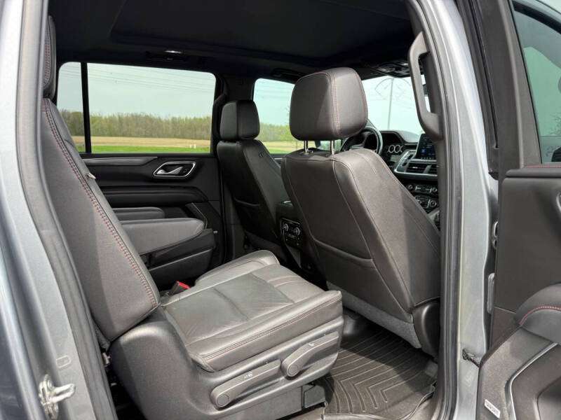 2021 Chevrolet Suburban RST