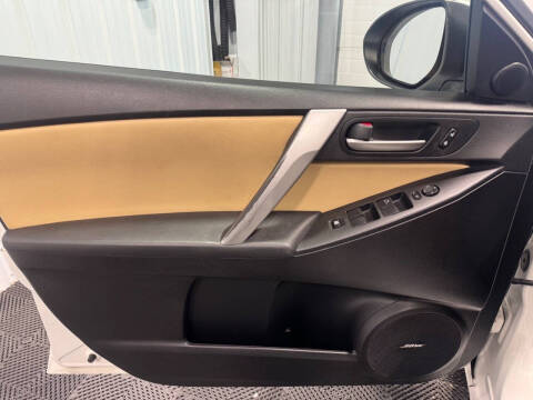 2013 Mazda MAZDA3 i Grand Touring