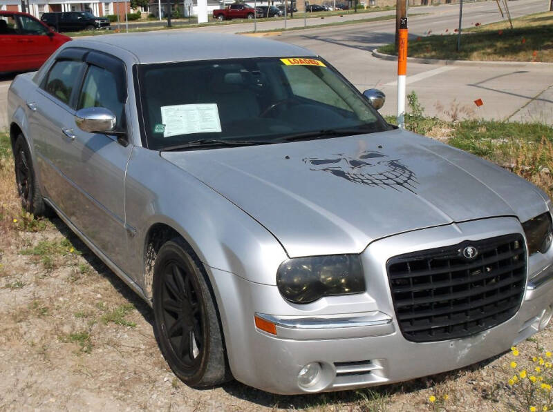 2006 Chrysler 300 for sale at We Finance Inc in Green Bay WI