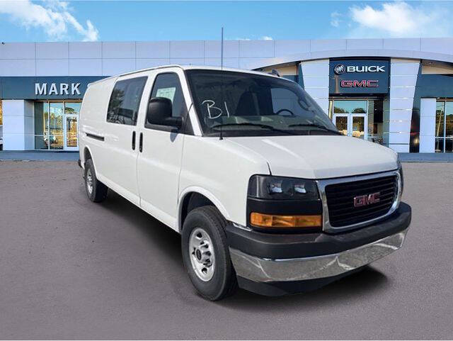 2025 GMC Savana 2500
