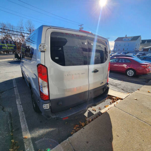 2017 Ford Transit