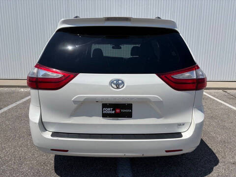 2018 Toyota Sienna